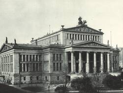 Schauspielhaus am Gendarmenmarkt, Berlin
(1882-1884), Karl Friedrich Schinkel